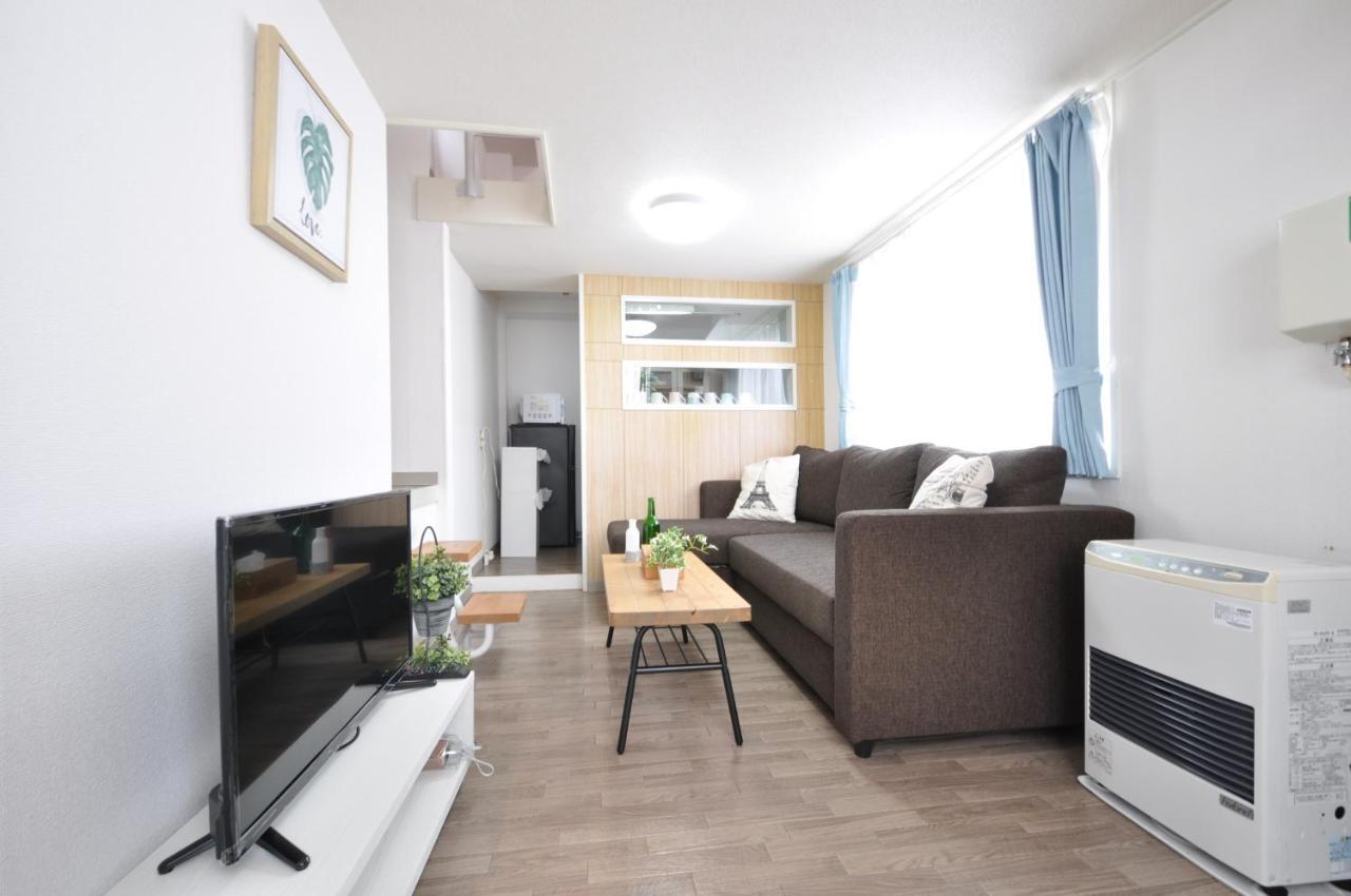 Apartamento Ams Hiragishi 11 Rm 502 平岸駅から3分 解放感あって明るいお部屋 家族やお友達と 札幌ドームや中心部まで1駅 Exterior foto